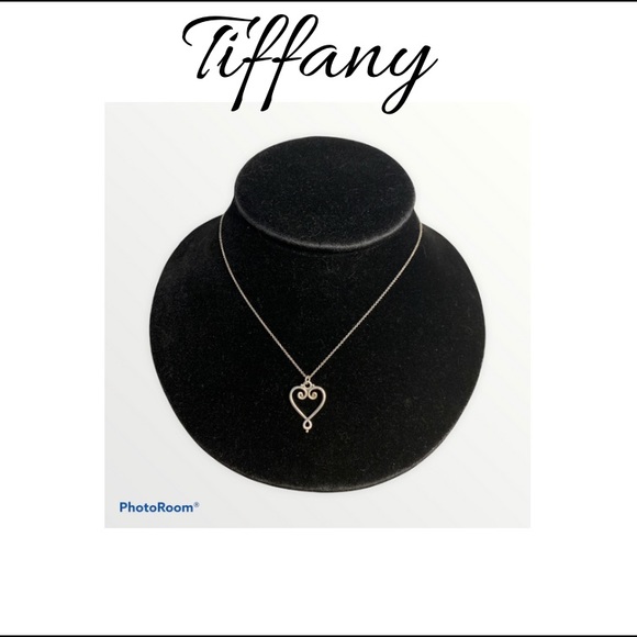 Tiffany & Co. Jewelry - Vintage Tiffany & Co. Picasso Heart Necklace